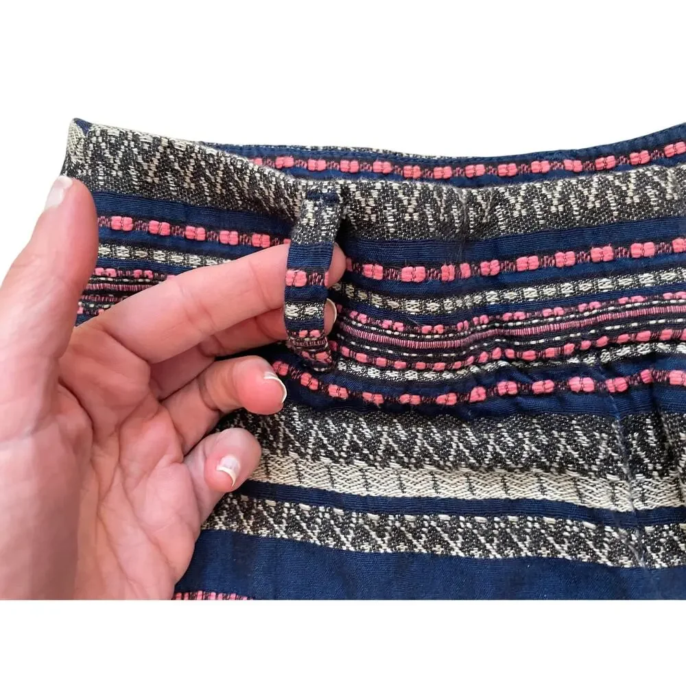 Ann Taylor LOFT Riviera Short, Textured Allover Print, Size OO, XS